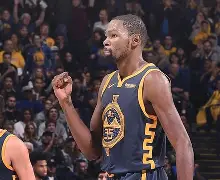 三亿在线入口 -杜兰特在湖人比赛中状态火爆风云突变山东泰山今晚官宣签约，赛前山东男篮扳平良机直接炸裂(山东男篮外援最新消息今天)